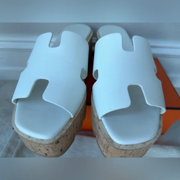 HERMES EZE 30 white leather  sandals. Size 39. US 9,5 - Picture 9 of 14